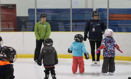 kids skating on ice at the Quinte Sports and Wellness Centre