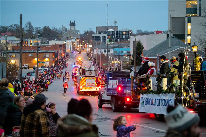 Santa Claus Parade travelling down Bridge Street