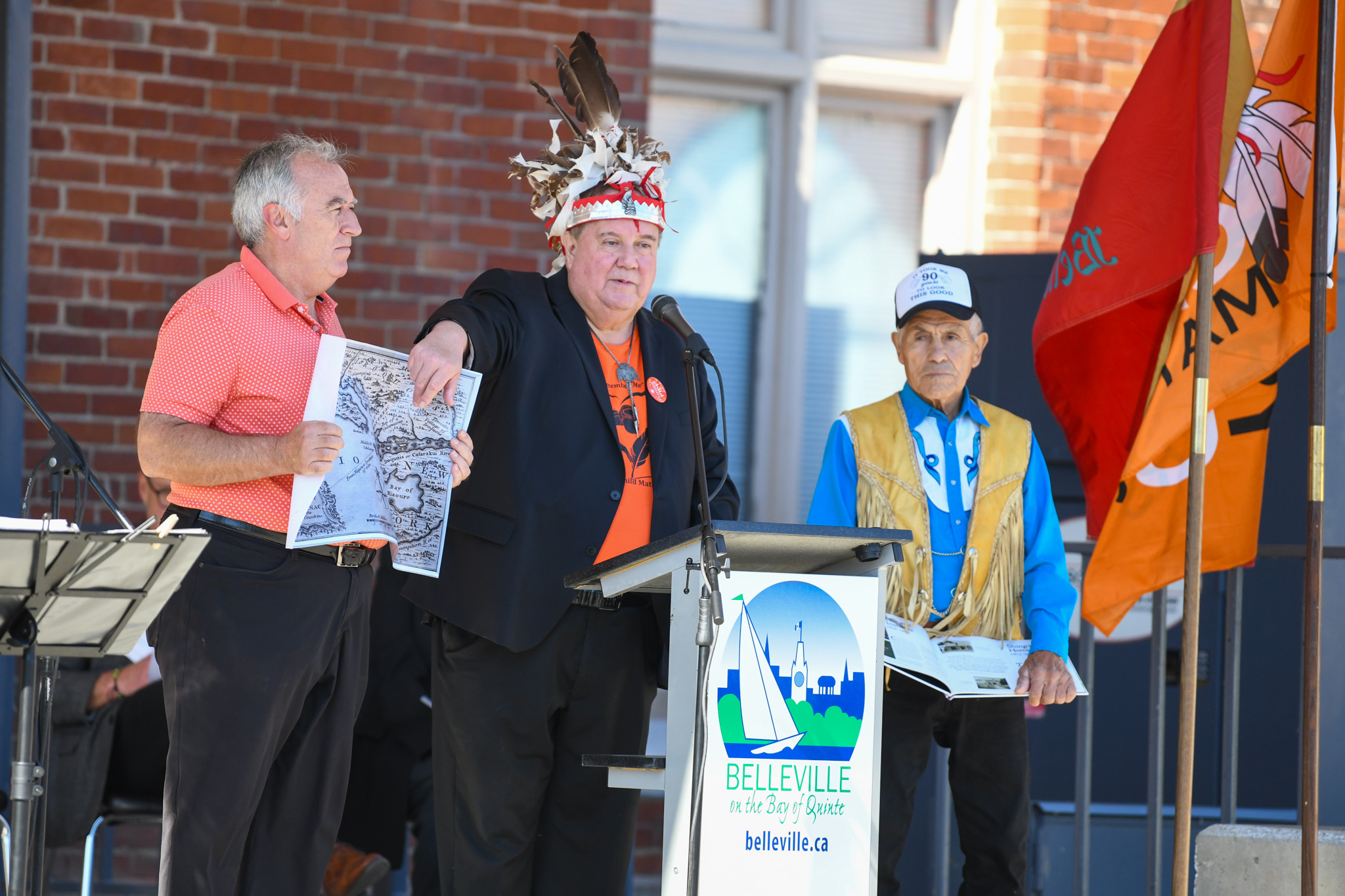 Chief R. Don Maracle, Mayor Ellis and Wilbert Maracle
