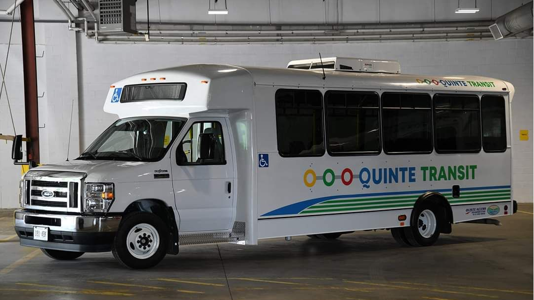 Photo of Quinte Transit Bus
